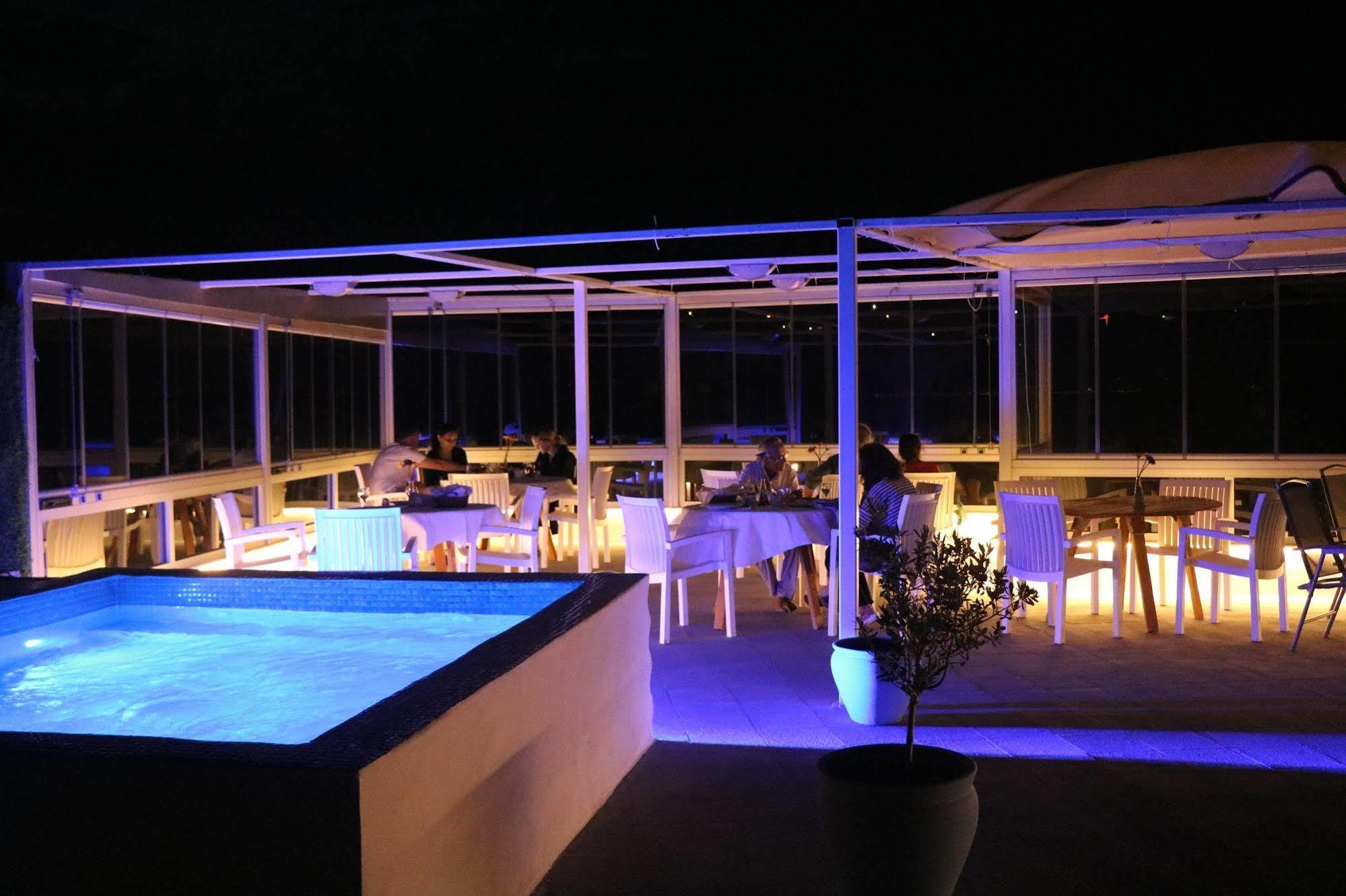 Ege Apart & Hotel Ayvalı Exteriör bild