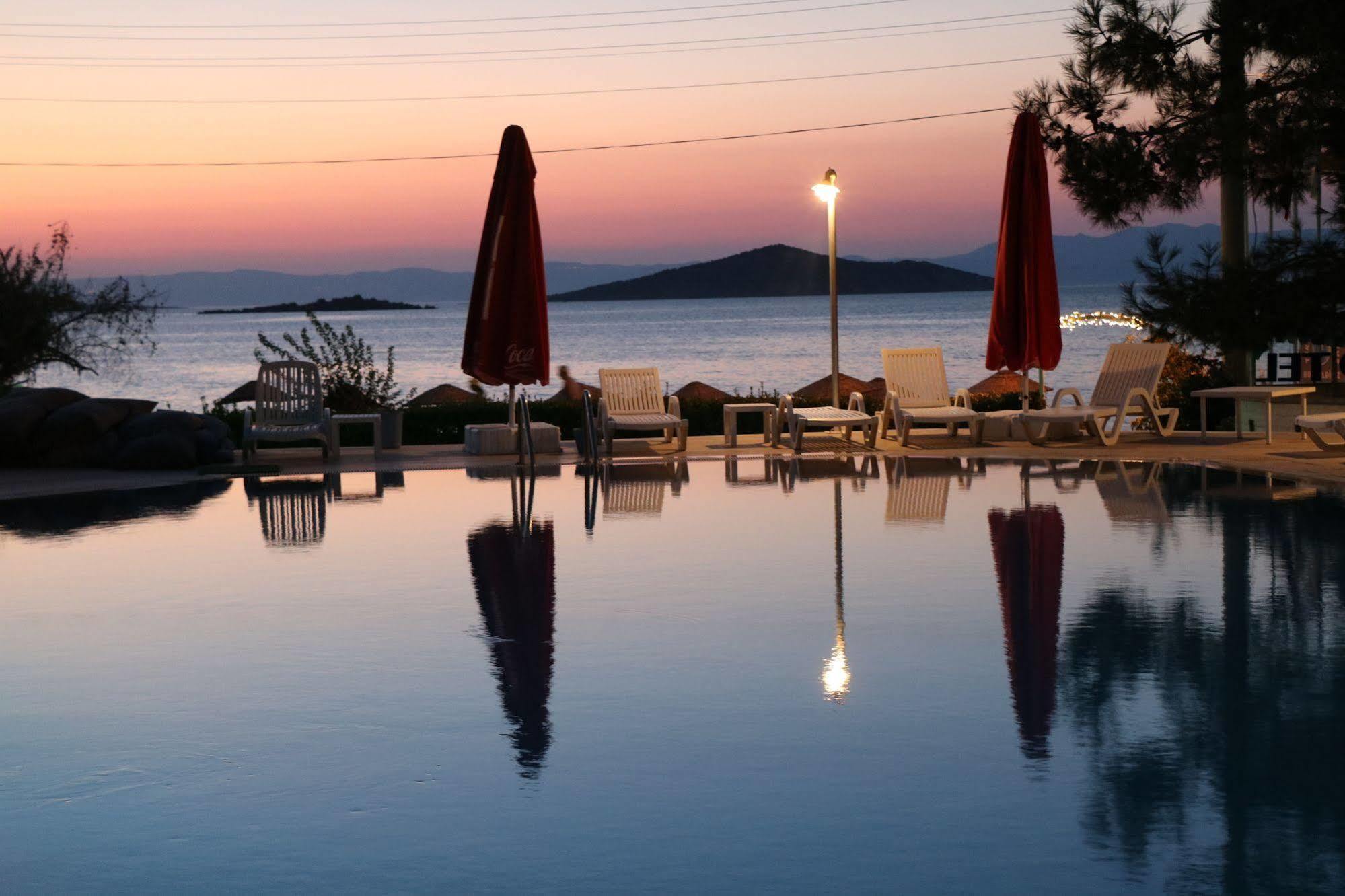 Ege Apart & Hotel Ayvalı Exteriör bild